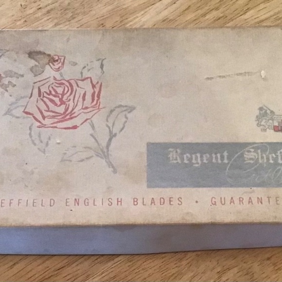 VINTAGE REGENT SHEFFIELD CUTLERY SET STAINLESS CARVING KNIFE & FORK - Picture 6 of 6